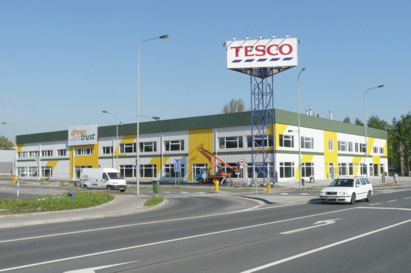 8795 DŘEVO TRUST TĚŠÍN