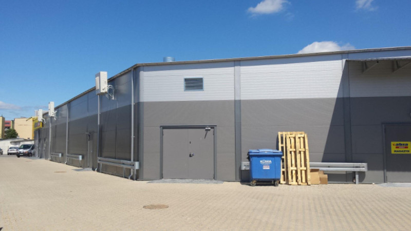 PL3716 M6 PARK HANDLOWY 2